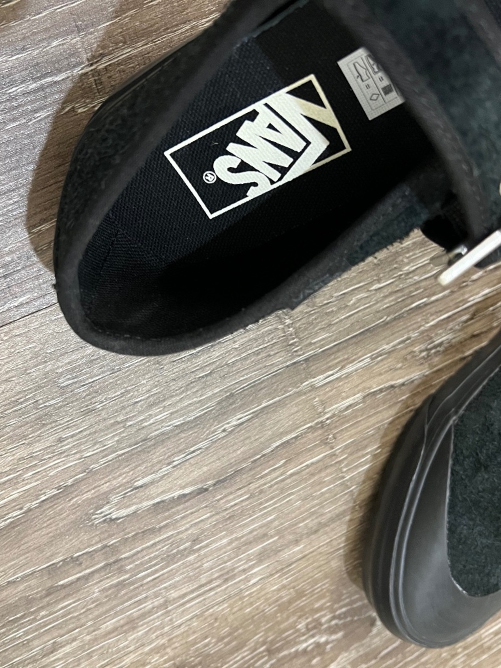 Vans Mary Jane Starz sneakers with star buckle detail - Picture 2 of 8